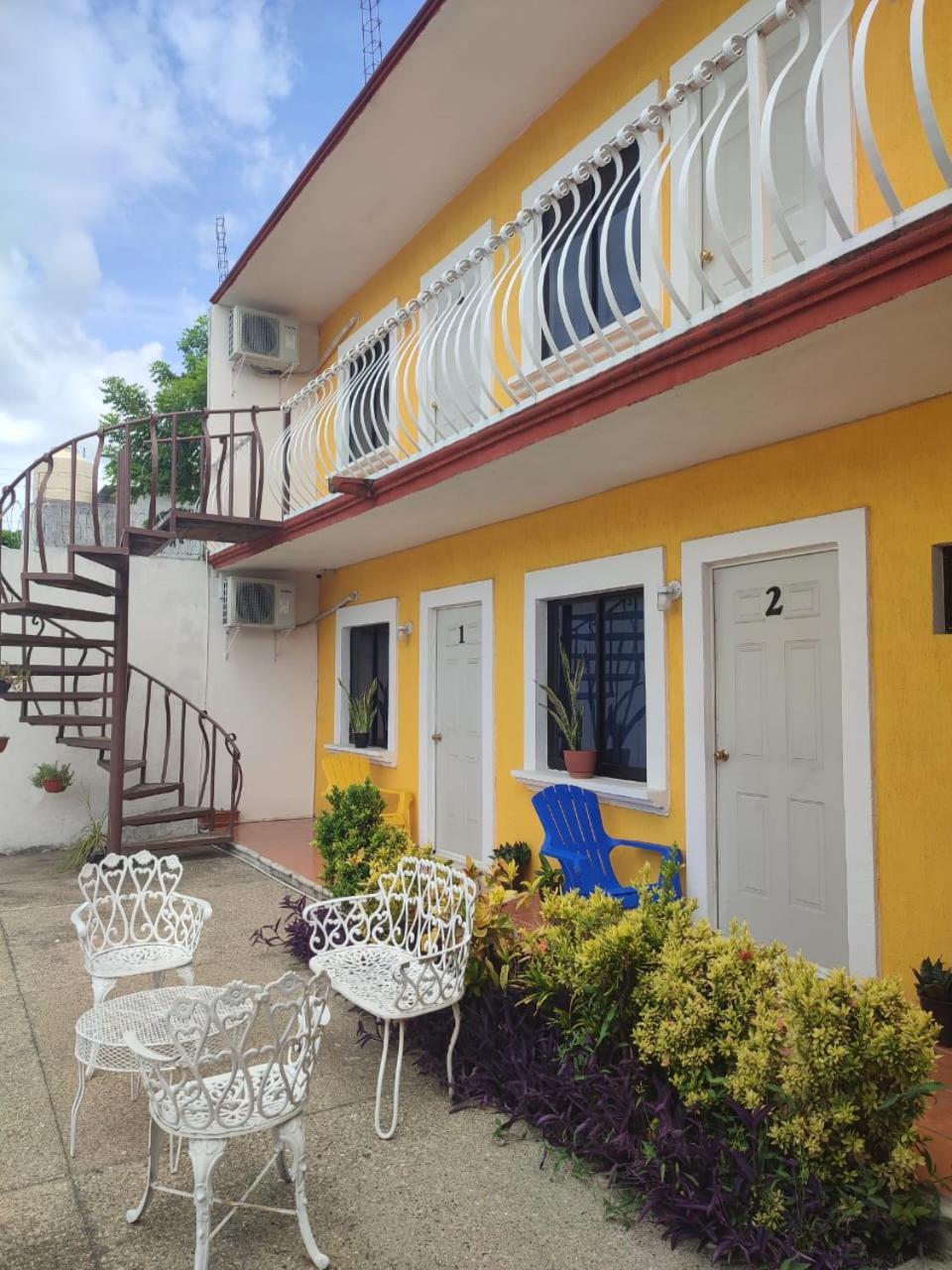 Hotel Pardo Tenosique de Pino Suarez Bagian luar foto